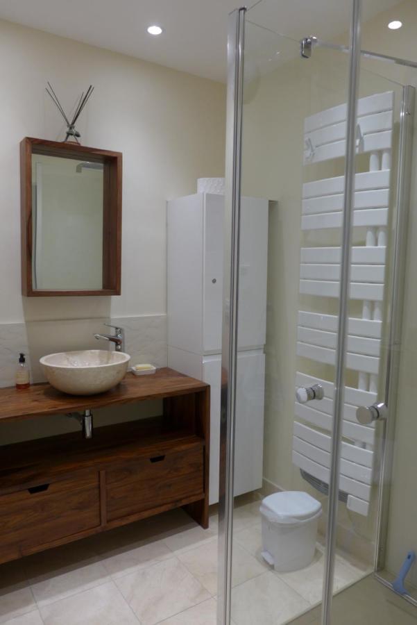 Les Trois Oliviers A Cassis Apartment Exterior photo
